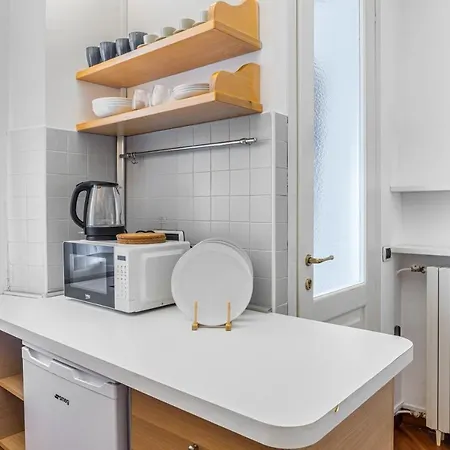 Joivy Charming Flat Near Duomo Di Apartment