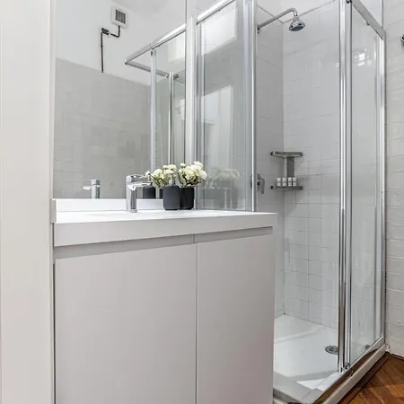Apartment Joivy Charming Flat Near Duomo Di Milan